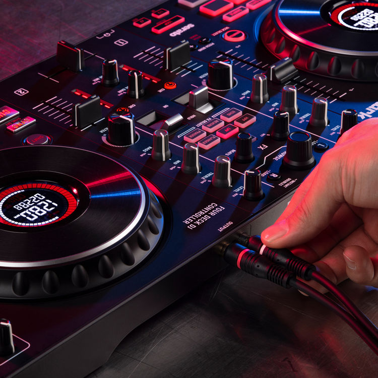 NUMARK MIXTRACK PLATINUM FX – Image 9